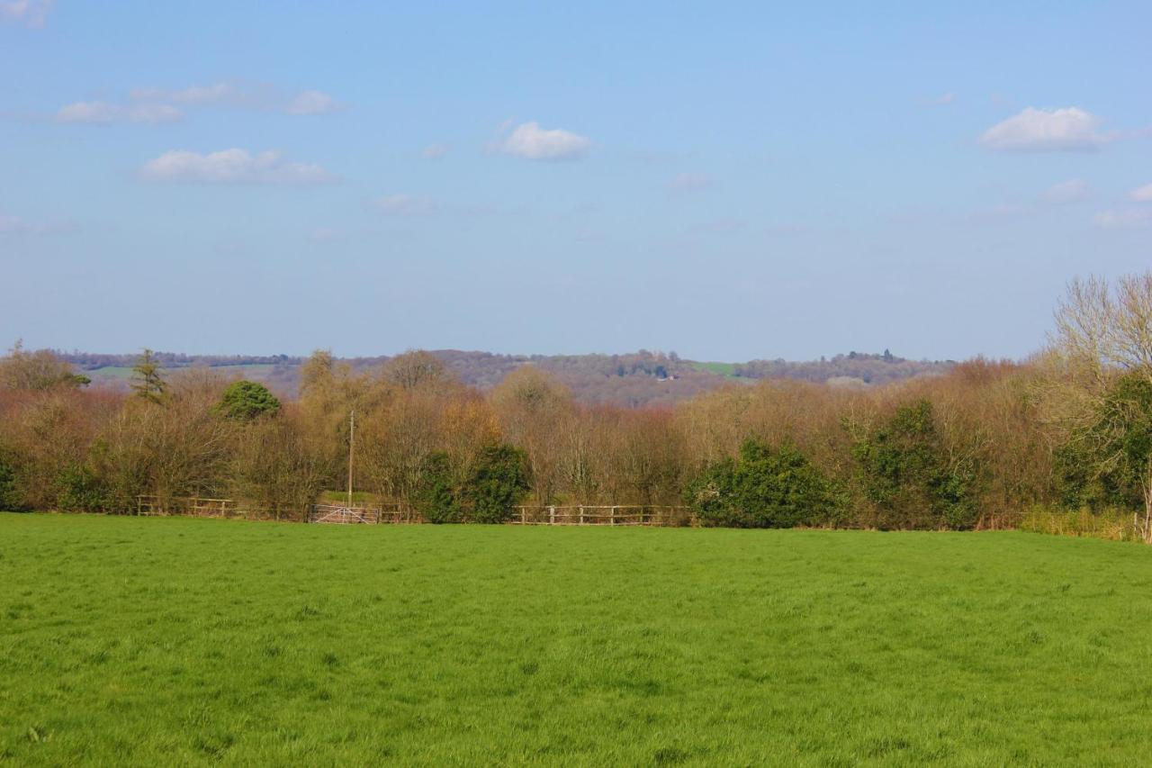Hopgarden Glamping Luxury Shepherds Huts Wadhurst Exterior photo